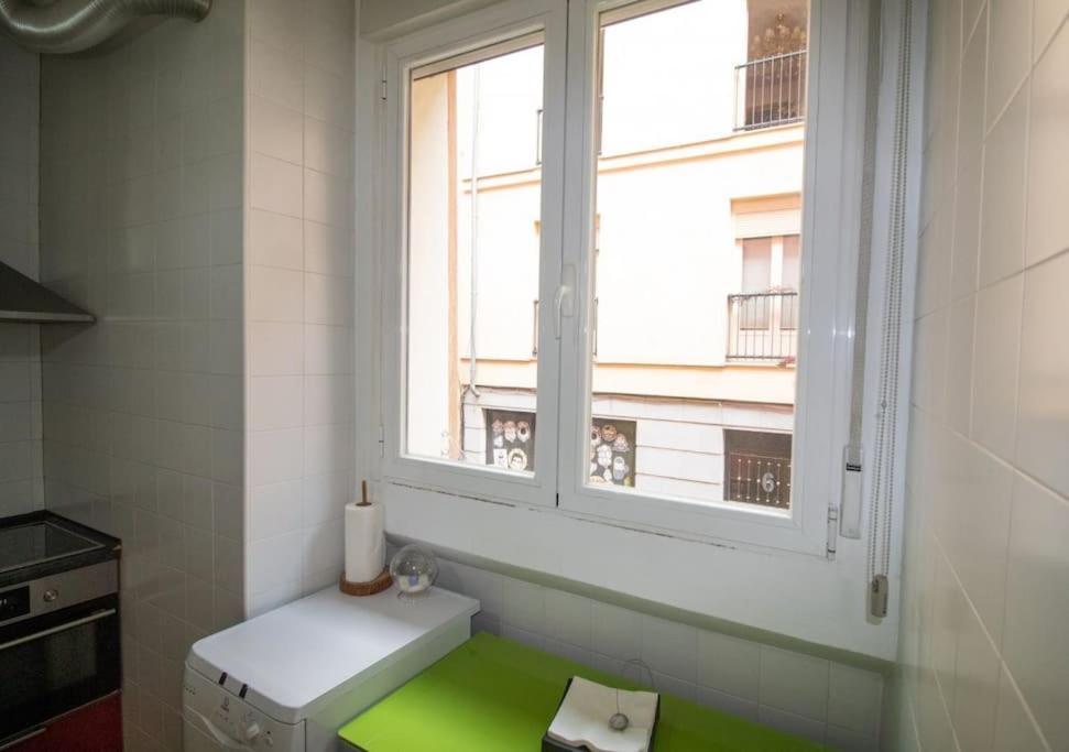 Exclusivo Y Acogedor Apartamento Con Balcon En Chueca, Con Aire Acondicionado Y Calefaccion Madrid Exterior foto